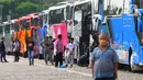 Sebanyak 130 bus diberangkatkan hari ini dari kawasan Monas. Sementara, 300-an bus lainnya akan diberangkatkan besok, 19 April. (merdeka.com/Imam Buhori)