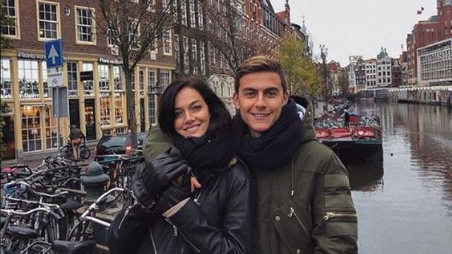 6 Pesona Oriana Sabatini, Kekasih Paulo Dybala yang Terjangkit ...