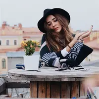 Hal yang sering dialami oleh cewek yang pacaran sama cowok egois. (Foto: unsplash.com/Daria Litvinova)