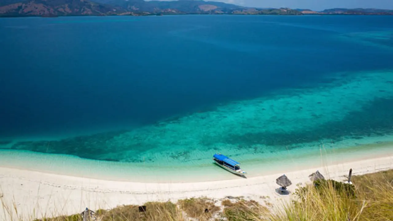 Taman Laut 17 Pulau Riung, Kepulauan Komodo dalam Versi Mini