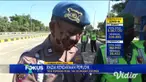 Petugas gabungan di hari kedua lebaran ini menghentikan kendaraan truk di pintu exit tol Bandar Kedungmulyo, Jombang. Saat diperiksa petugas justru menemukan kendaraan roda 4 jenis jip yang sengaja dimuat di atas truk.