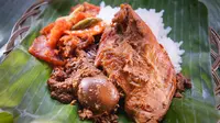 Gudeg Yu Djum (credit gambar: gudegyudjumpusat.com)