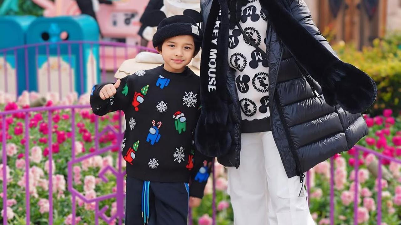 7 Potret Arsya Hermansyah yang Makin Ganteng di Usia 8 Tahun, Ashanty Sebut Jadi Mirip Anak Jepang