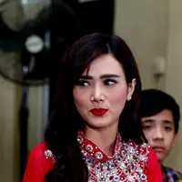 'Rencana mas Dhani mau ajak ke Bandung, kebetulan Al lagi dari Bandung, tapi saya 22 Agustus ke Semarang', ujar Mulan saat di tanyakan mengapa acaranya tak di hadini Dhani dan anaknya. (Wimbarsana Kewas/Bintang.com)