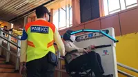 Permudah Akses Disabilitas ke Peron, Stasiun Cikini Kini Dilengkapi Platform Lift