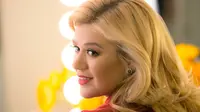Kelly Clarkson: Saya Akan Melahirkan Bayi Perempuan