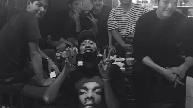 Potret kebersamaan Im Joo Hwan, Jo In Sung, D.O EXO, Kim Ki Bang, Kim Woo Bin, dan Lee Kwang Soo