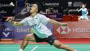 Aksi Anthony Ginting saat melawan wakil Belgia, Julien Carraggi pada babak 32 besar Indonesia Masters 2026 di Istora Senayan, Jakarta, Rabu (21/1/2026).