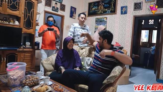 7 Potret Rumah Ammar Zoni di Kampung Halaman, Sederhana dan Nyaman