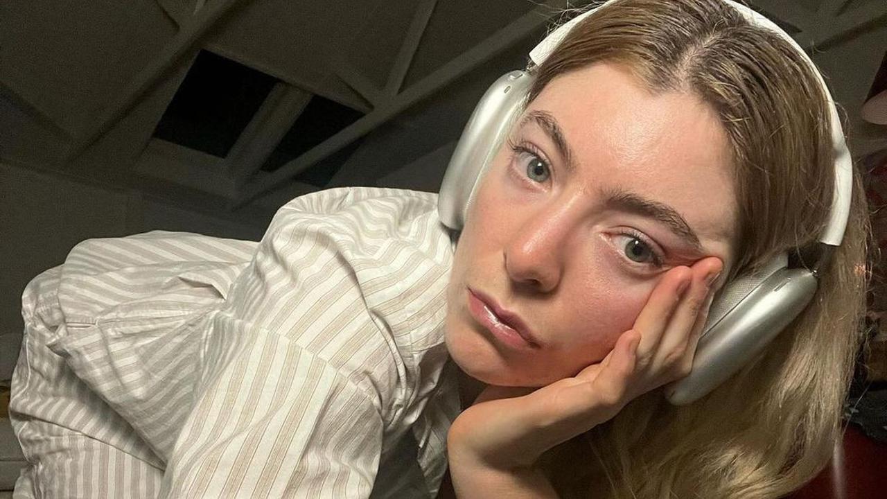 Lorde (Image source: Instagram @lorde)