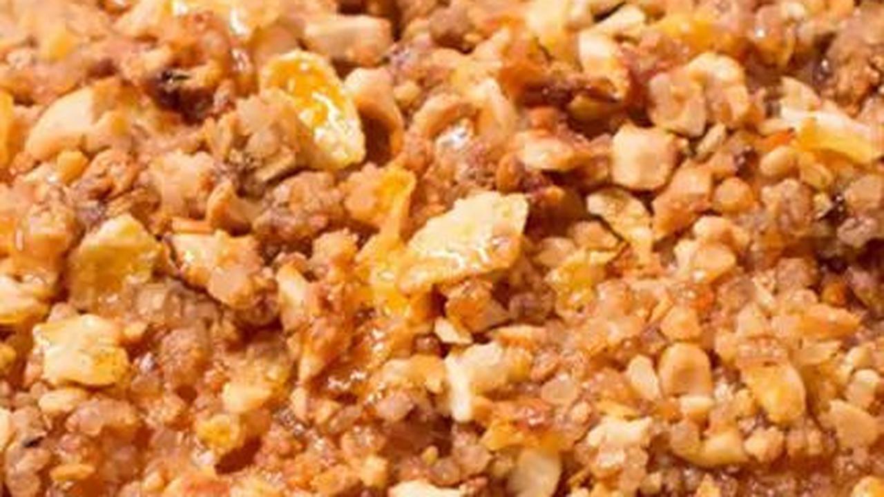 <b>3. Bolu Kukus Kacang</b>