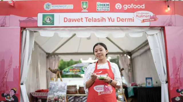 Dawet Telasih Bu Dermi yang kini diteruskan oleh Yudith, generasi ke-3