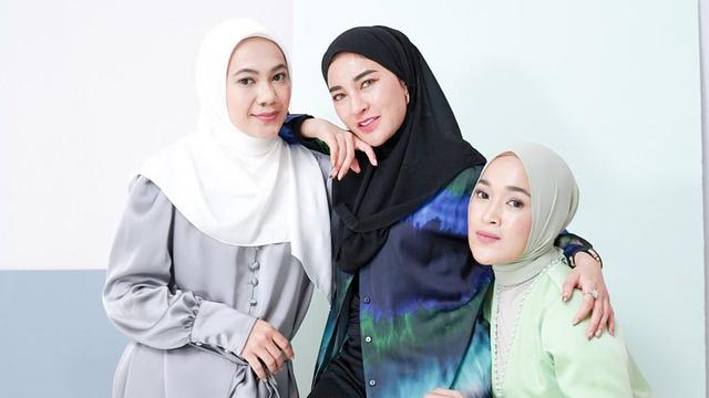 Pernah Diselingkuhi, Ini 6 Potret Kebersamaan Ririe Fairus dan Mommy ASF