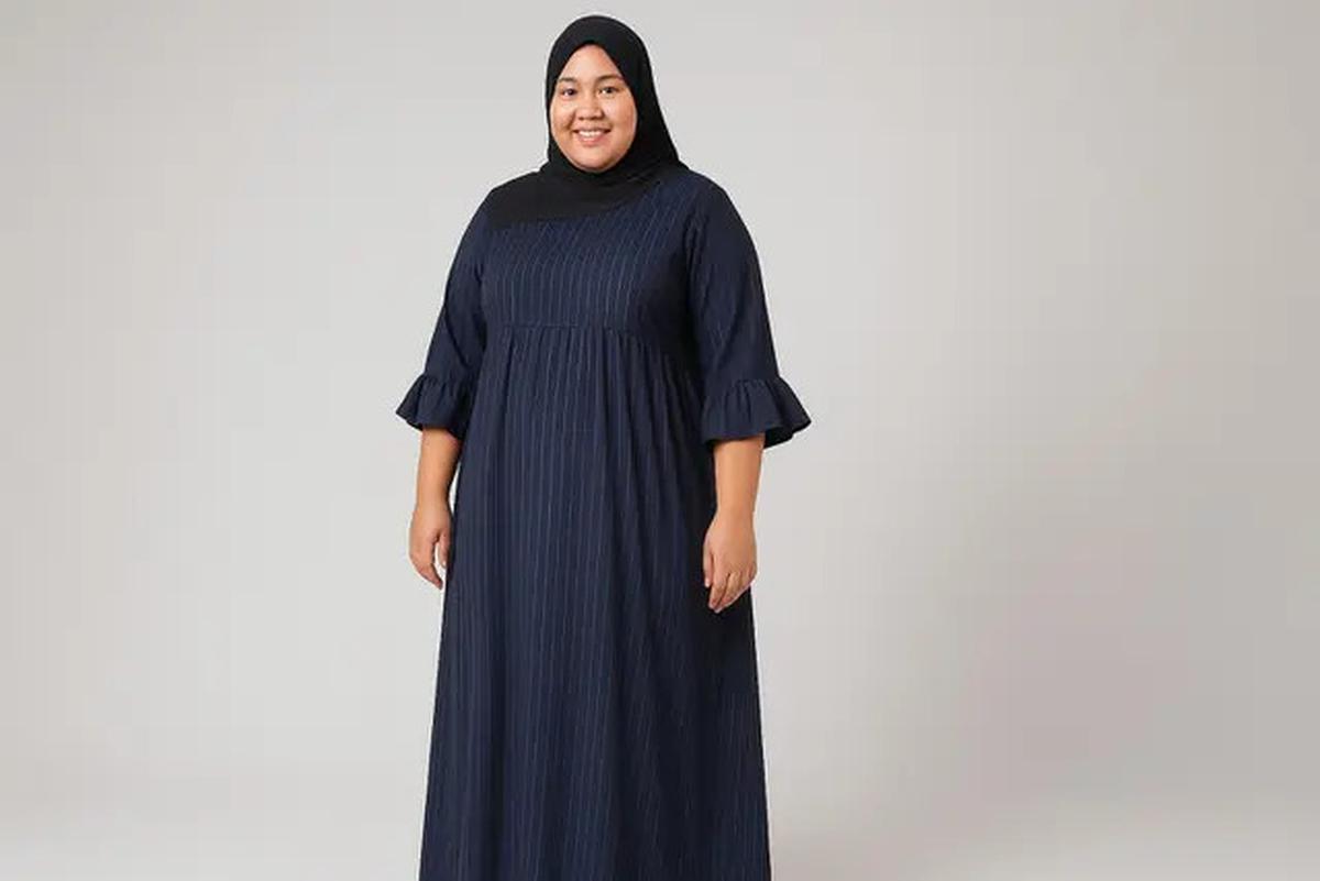 7 Tips Memilih Gamis Idul Adha 2025 untuk Orang Gemuk, Tampil Langsing dan Modis