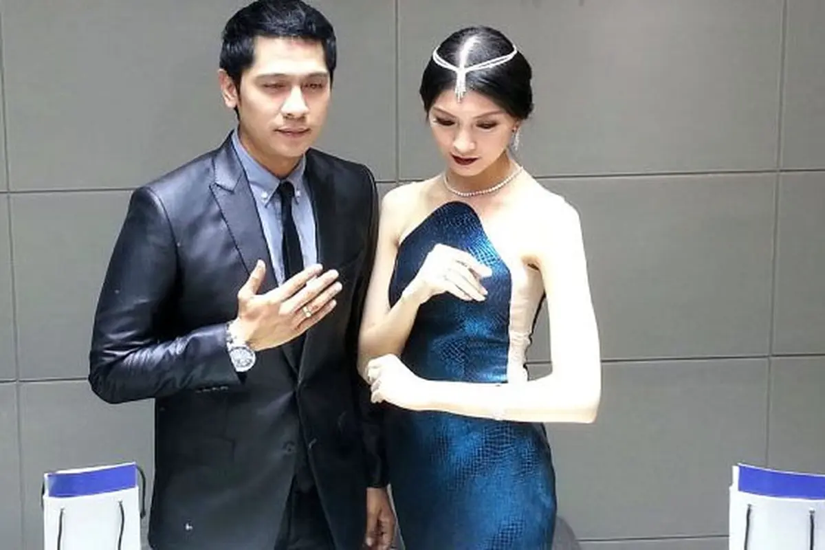 Adi Nugroho dan Donita