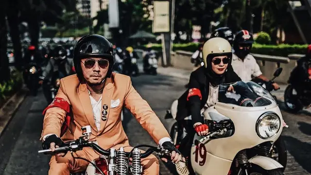 Omesh Ananda dan Dian Ayu