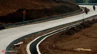 2.000 Prajurit Bangun 14 Ruas Jalan di Papua