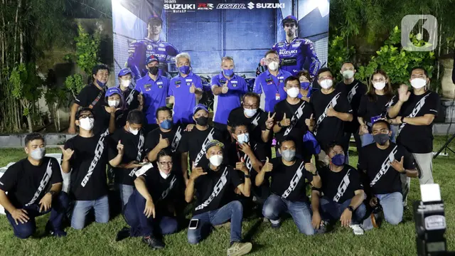 FOTO: Keramahan Pembalap Suzuki Ecstar Joan Mir saat Meet and Greet