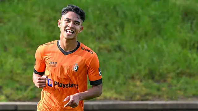 Foto: Marselino Ferdinan Catatkan Gol Perdana di KMSK Deinze, Ceploskan Bola Melalui Aksi Dinginnya