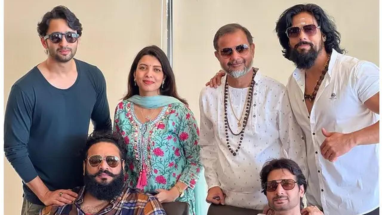 6 Potret Reuni Pemain Mahabharata, Shaheer Sheikh hingga Sourabh Raaj Jain Bikin Nostalgia