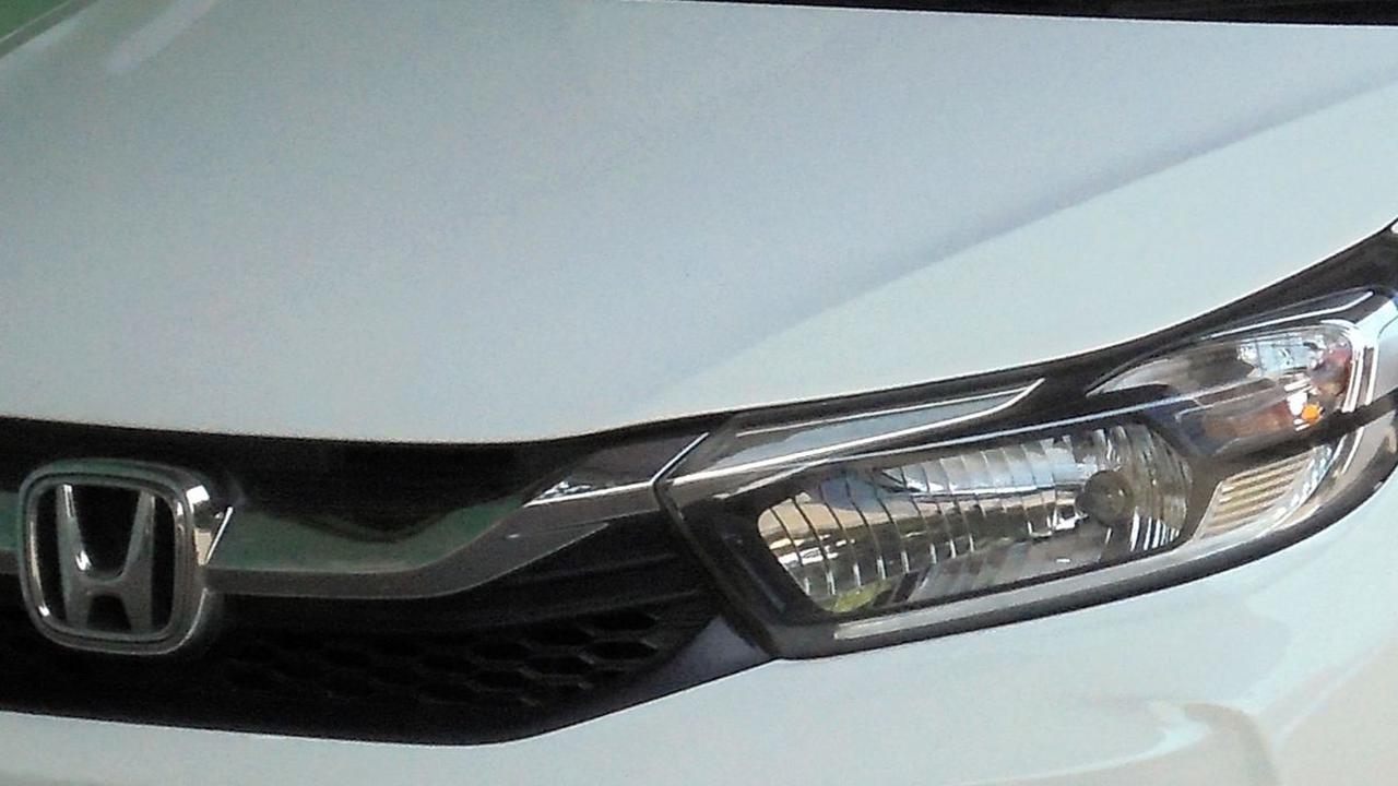 7. Honda Brio Satya 1.2 CVT<br>
