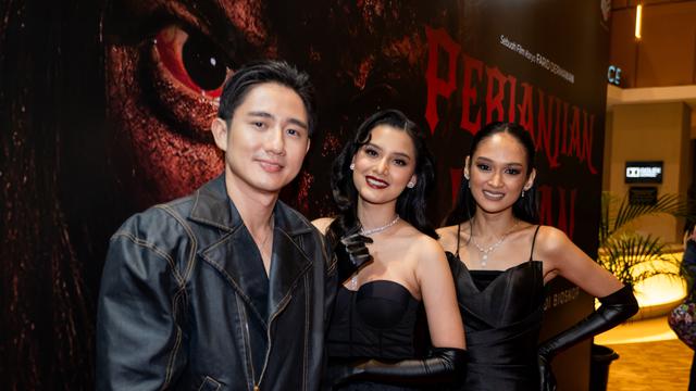 Para bintang film Perjanjian Setan. (Foto: Dok. Multi Platinum Screen Pictures)