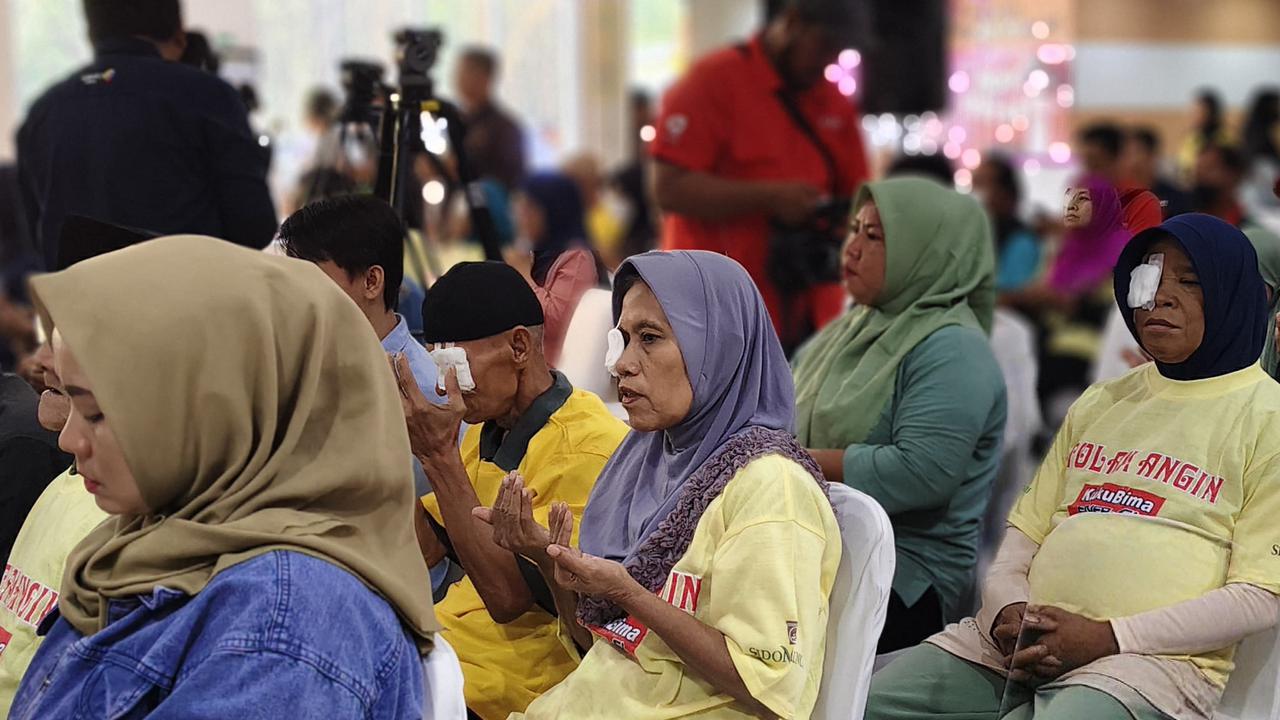 Sido Muncul gelar operasi katarak gratis
