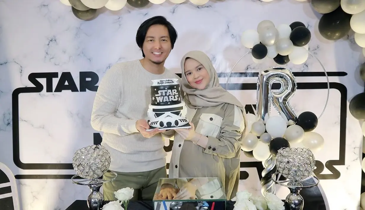 Roger Danuarta dan Cut Meyriska (Instagram/cutratumeyriska)