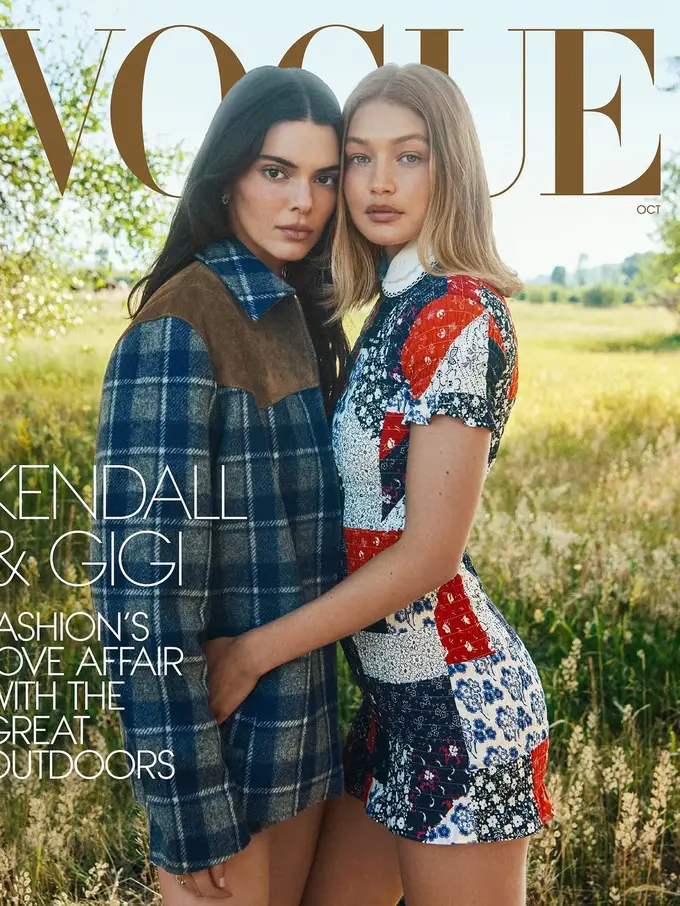 Anggunnya Duo Bestie Supermodel Gigi Hadid dan Kendall Jenner Bergaya Equestrian di Sampul Majalah Vogue
