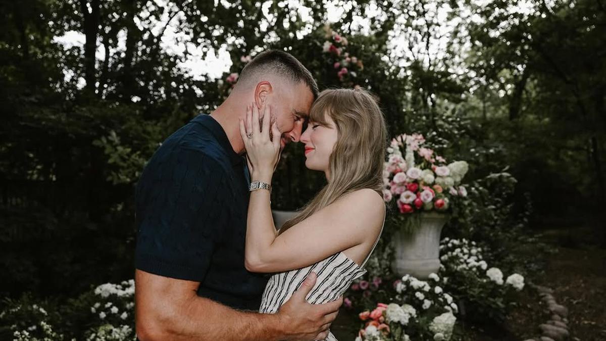 Gaun Rp6,5 Juta Taylor Swift Saat Dilamar Travis Kelce Laris Manis Diburu Penggemar