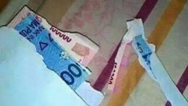 6 Momen Apes Duit Sobek di Amplop THR Ini Bikin Nyesek