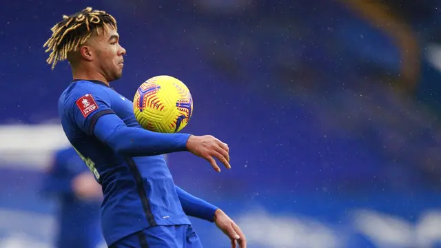 FOTO: Tammy Abraham Fantastis, Chelsea Gilas Luton Town