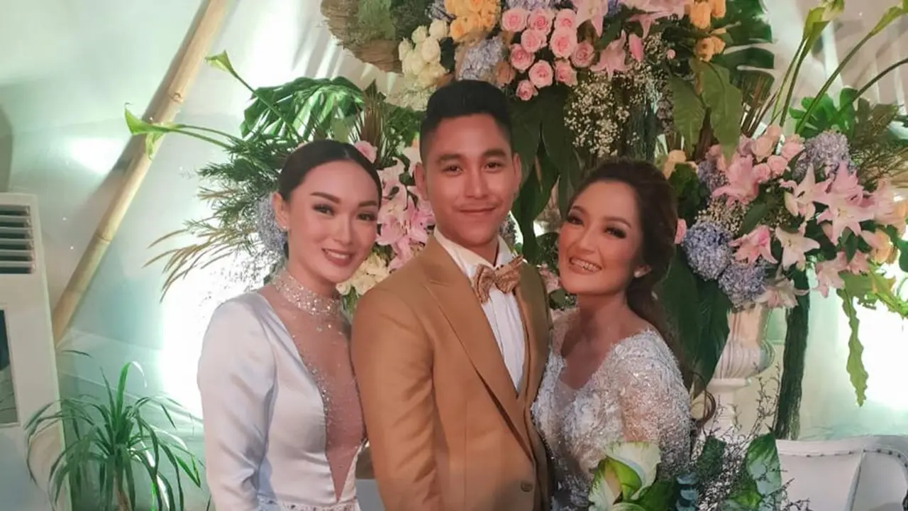 Zaskia Gotik