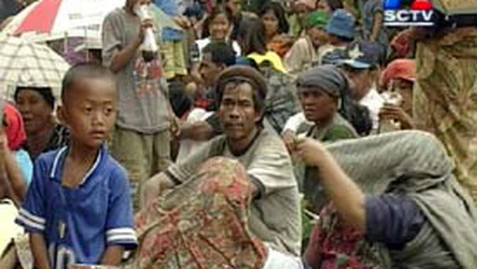 Puluhan Pengemis Memenuhi Vihara Kim Tek Ie - News ...