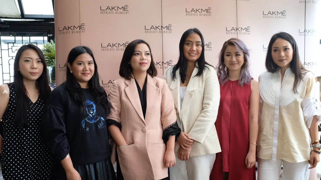 Lakme Antar SOE Jakarta ke London Fashion Week 2018
