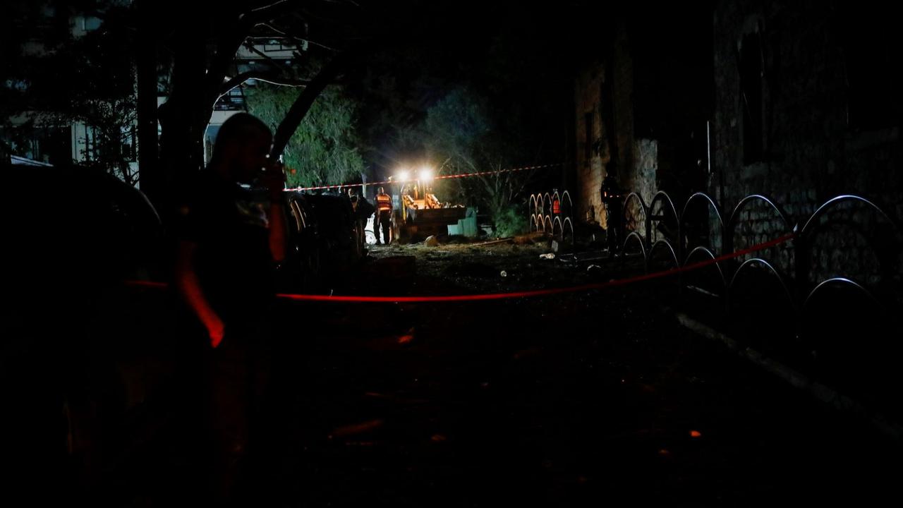 Kota di Israel Gelap Gulita Usai Dihujani Roket Hizbullah