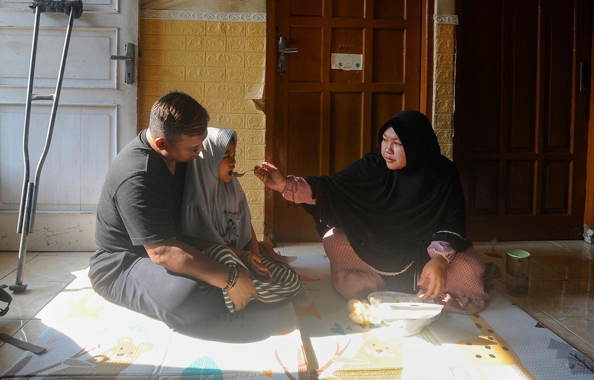 Semangat Guru Difabel di YPAC