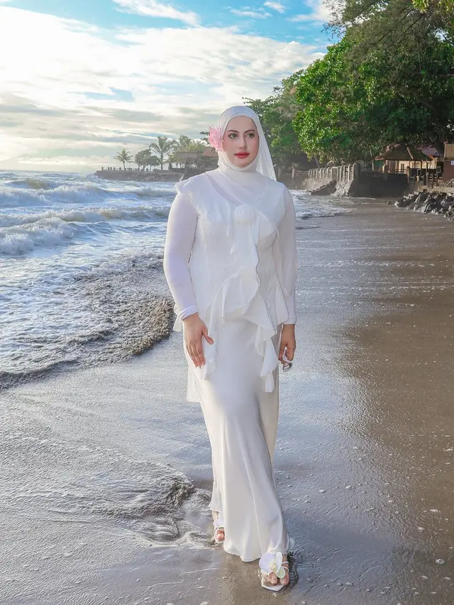 Tasyi Athasyia saat Rayakan Ulang Tahun ke-33.  [@tasyiiathasyia]