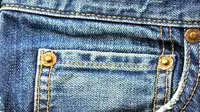 Terkuak Misteri Kancing Kecil di Saku Celana Jeans, Lebih dari Sekadar Hiasan