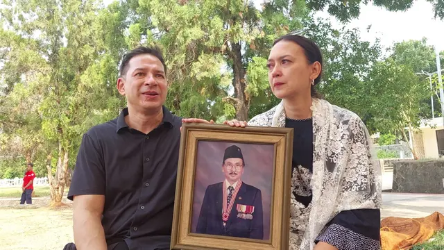 Ira Wibowo dan Ari Wibowo