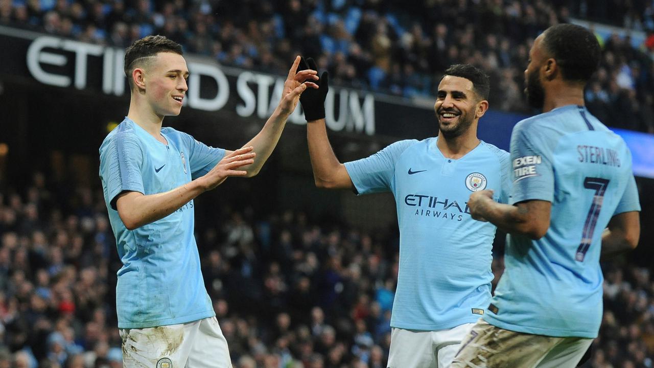 Manchester City Bantai Rotherham United 7-0