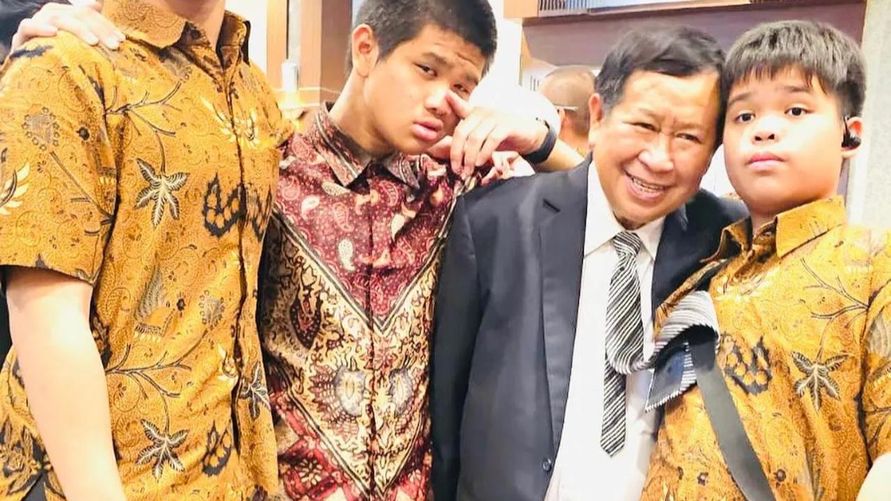 Tak main-main, ketiganya bahkan disebut Susno sebagai sosok yang memiliki kemampuan khusus.