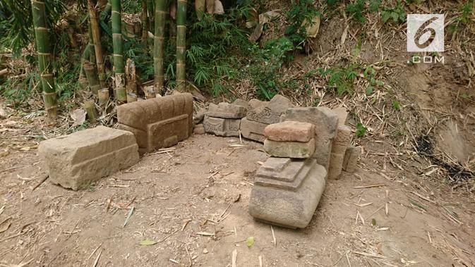 Tumpukan batu ini sesungguhnya sudah ditemukan sejak 1969 tapi disembunyikan masyarakat dari incaran pencuri dan kolektor benda purbakala. (foto: Liputan6.com/edhie prayitno ige)