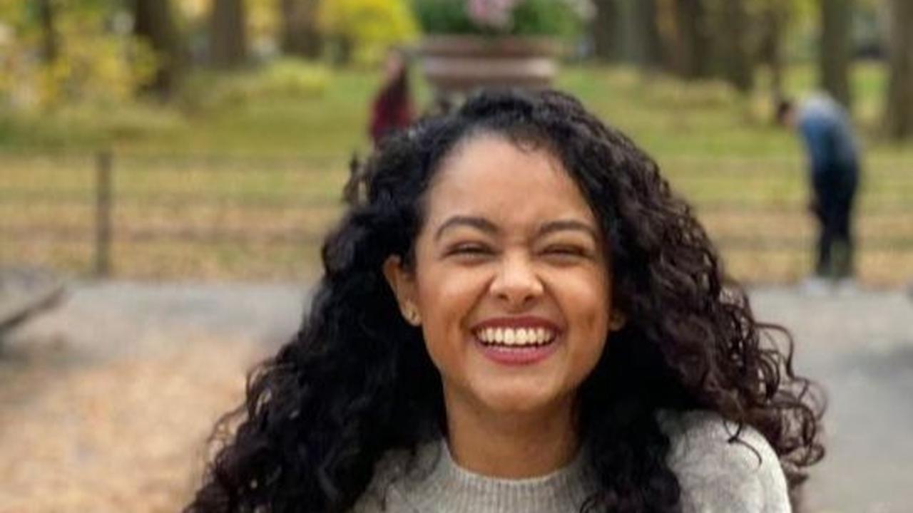 Potret Keakraban Putri Cantik Anies dan Cak Imin Hadiri Pengajian Gus Iqdam