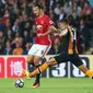 Zlatan Ibrahimovic tak berkutik menghadapi pertahanan ketat Hull City (Reuters)