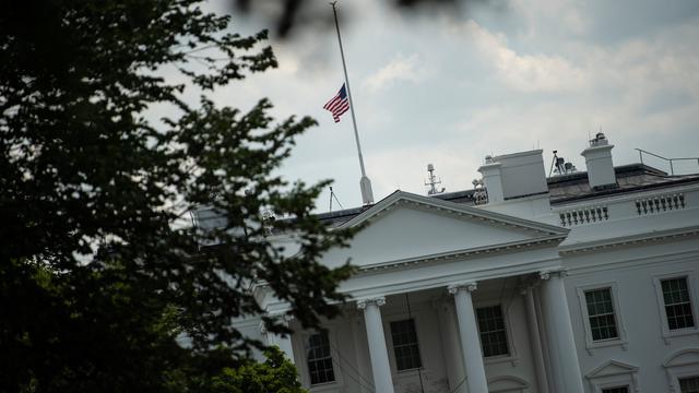 Dua Penembakan Massal di AS