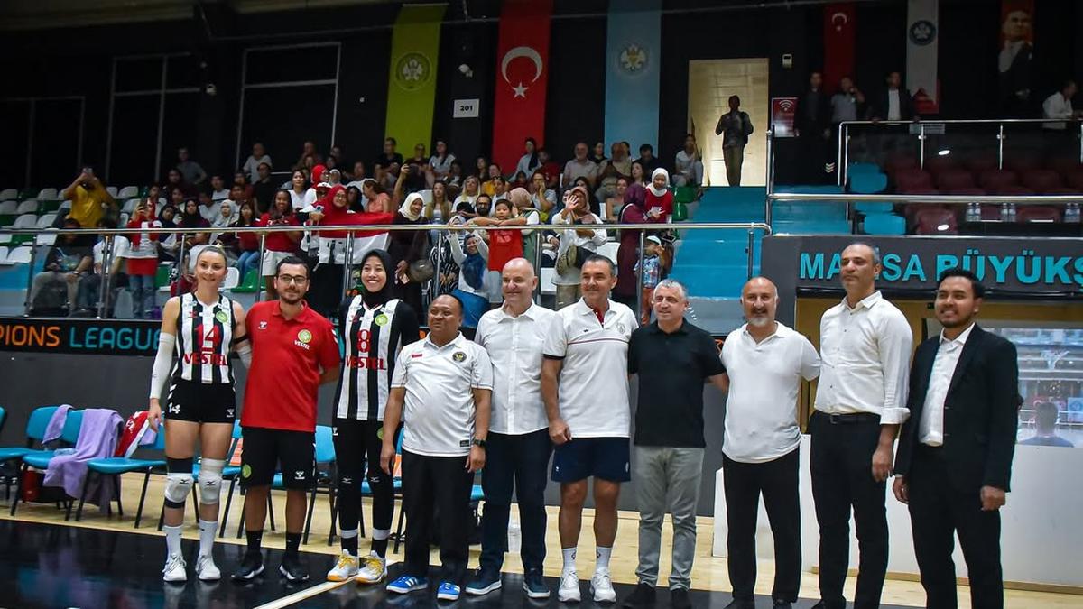 Debut Megawati Hangestri di Manisa BBSK Didukung Langsung Duta Besar Indonesia untuk Turki