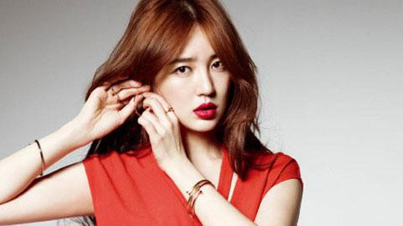 Yoon Eun Hye cantik mempesona di majalah High Cut