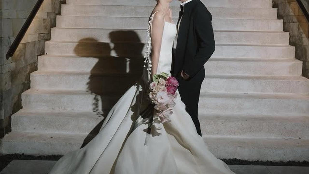 Sederet Potret Mesra Luna Maya dan Maxime Bouttier saat Resepsi Kedua, Full Bahagia