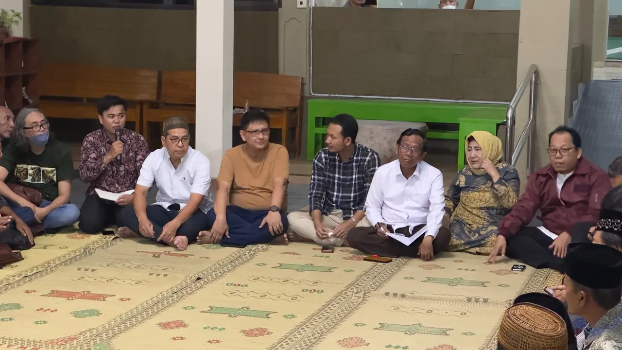Calon wakil presiden (cawapres) Mahfud Md di Yogyakarta, Selasa (13/2/2024).